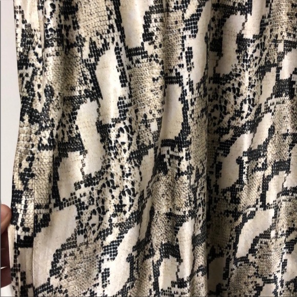 H&M Midi Skirt, Snake Print, Size 2, NWOT 🐍 - Picture 5 of 7